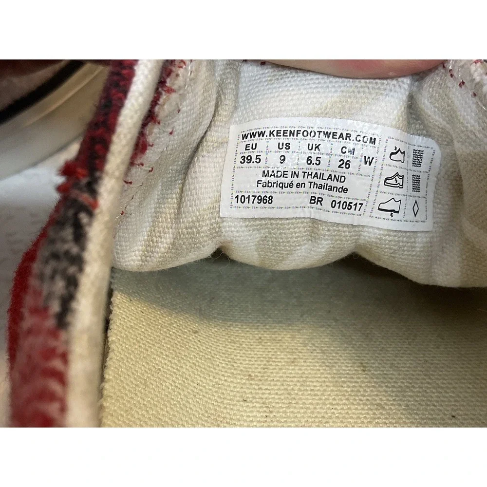 Keen Elsa Sneakers‎ Womens 9 Red Burgundy Buffalo Plaid Wool Lace Up 1019678